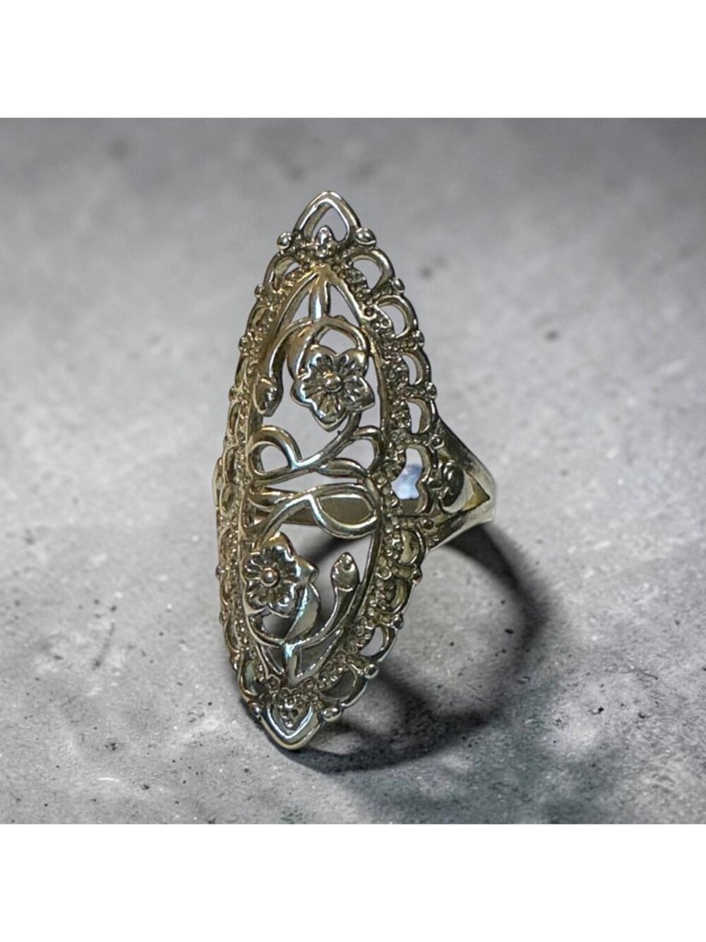 Vintage Filigree Floral Sterling Silver Statement Ring Size 7 Stamped 925